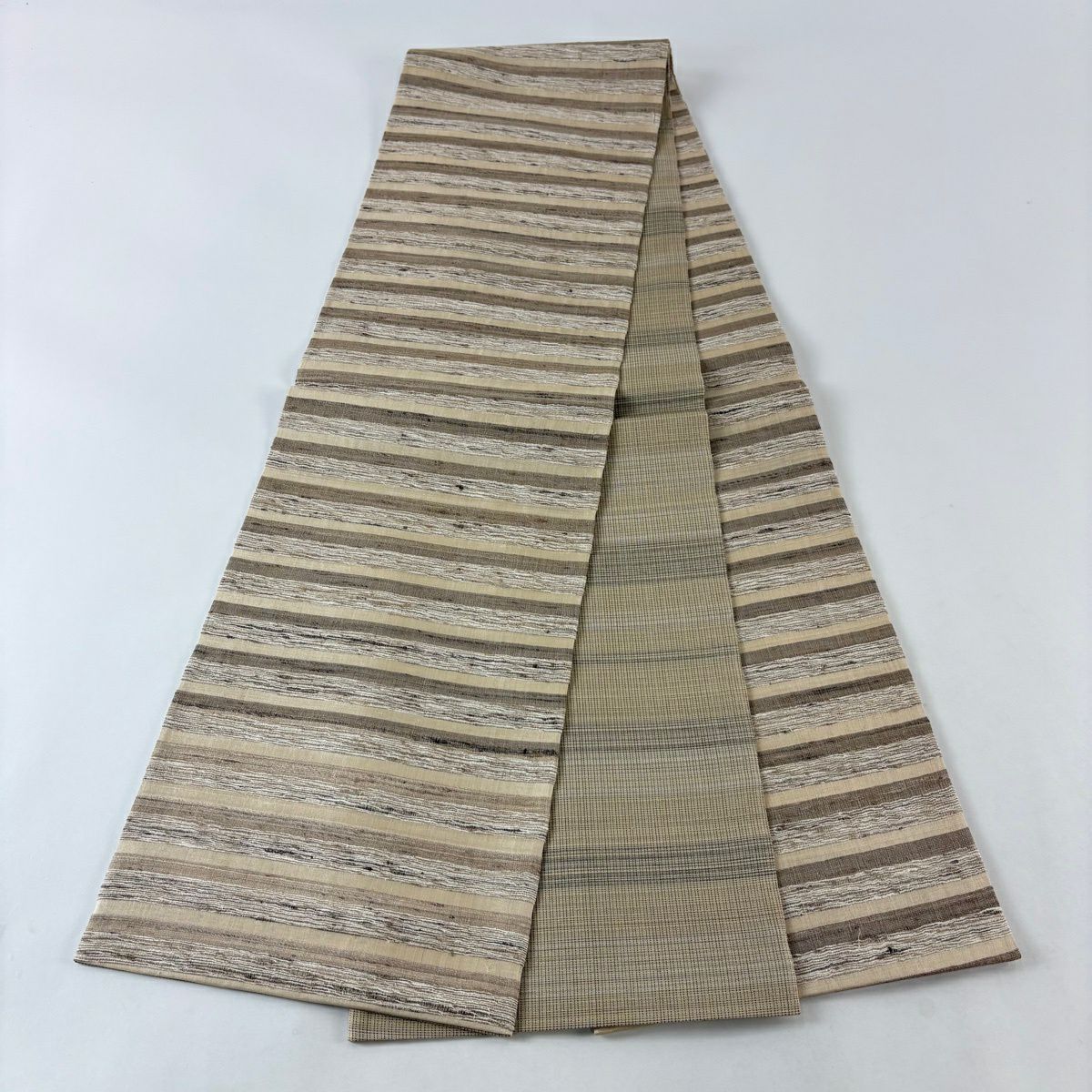 【美品】 袋帶 逸品級 段紋 米色 全通 純蠶絲