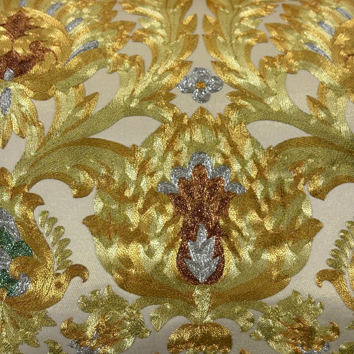 袋帶 逸品級 關西仕立 草花紋 金銀彩 刺繡 金色 大鼓圖案 純蠶絲