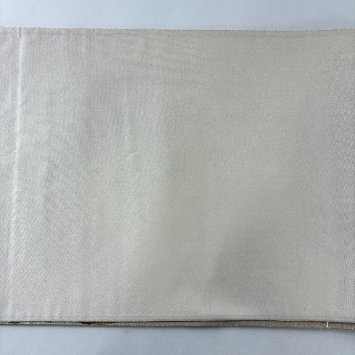 袋帶 逸品級 關西仕立 草花紋 金銀彩 刺繡 金色 大鼓圖案 純蠶絲