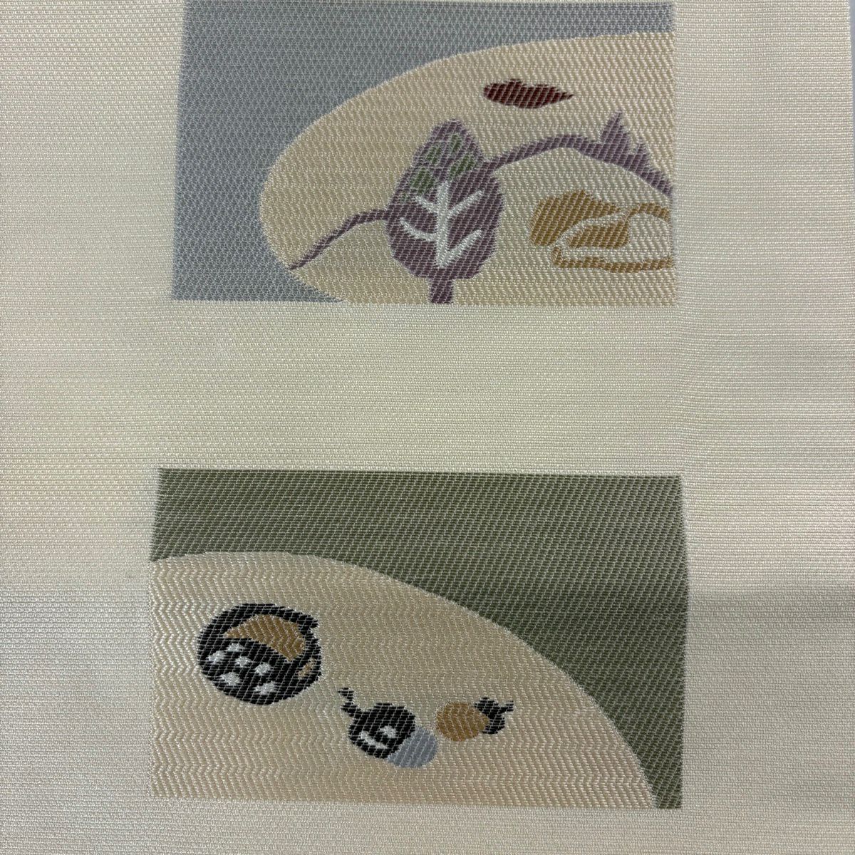 【美品】 開口名古屋帶 逸品級 貓頭鷹 枝葉 米色 純蠶絲