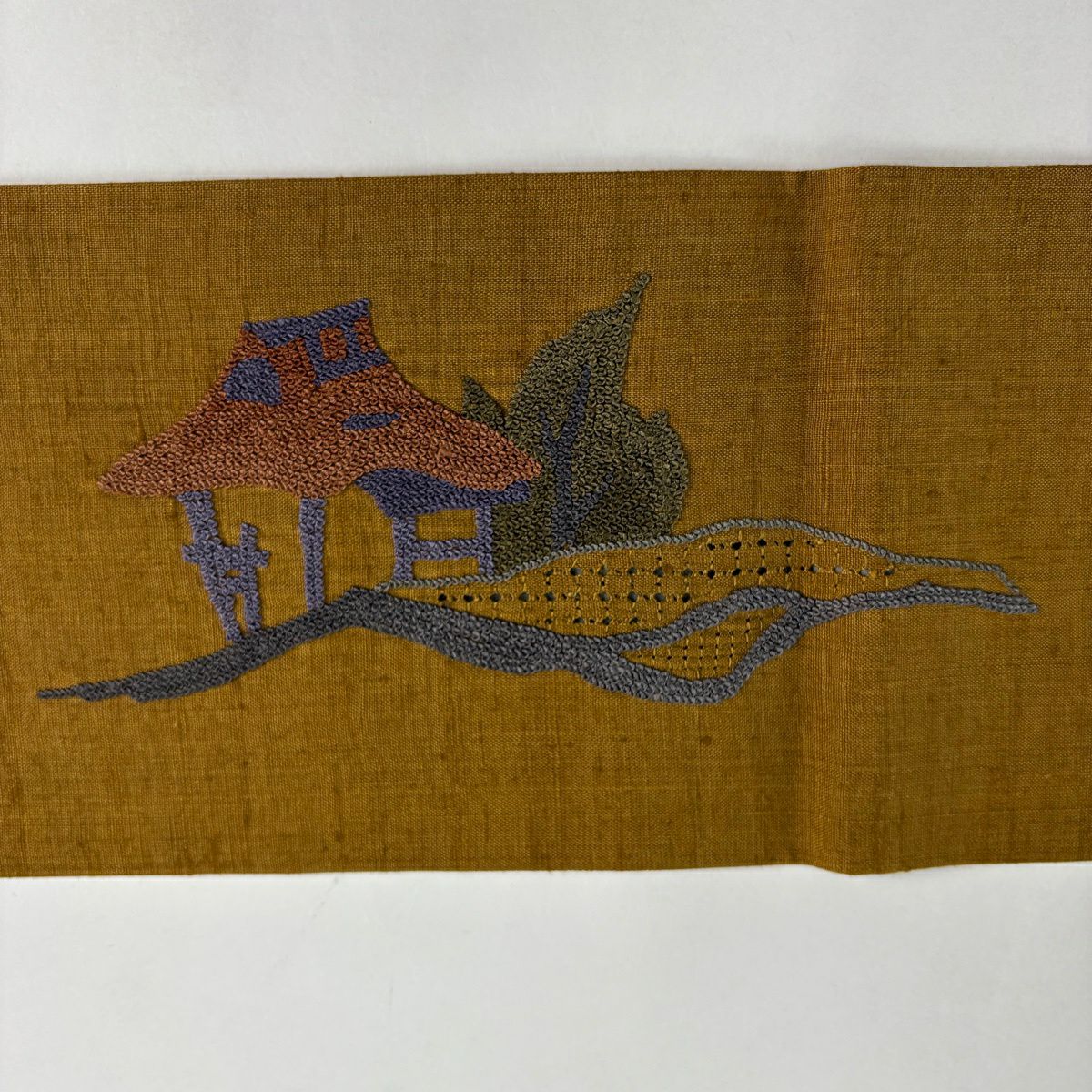【美品】名古屋帶 秀品級 紬織織 建物 樹木 相良刺繡 茶 純蠶絲
