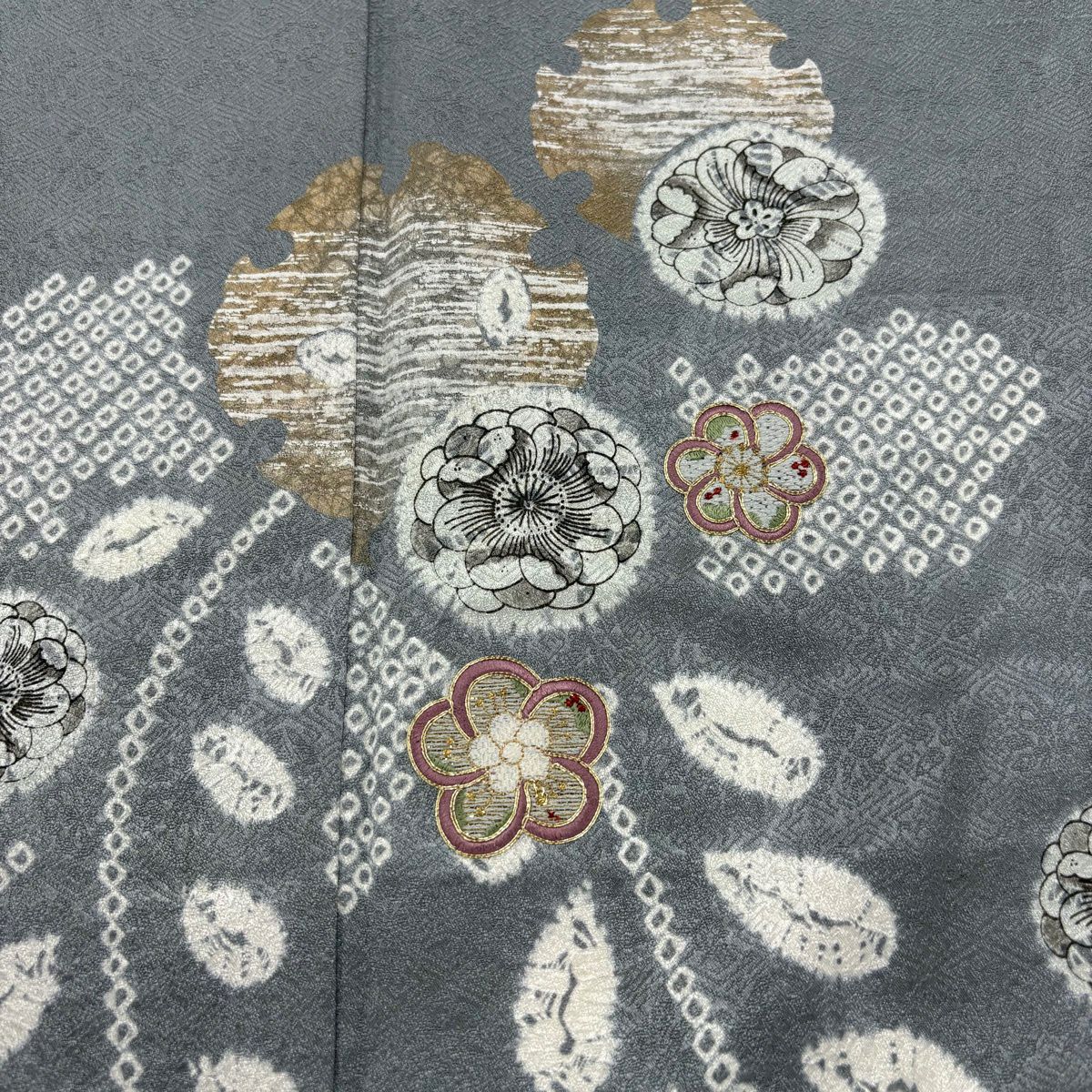 付下 身長161.5cm 袖長64.5cm M 雙層 草花紋紋 雪輪 金糸刺繡 灰 純蠶絲 秀品級