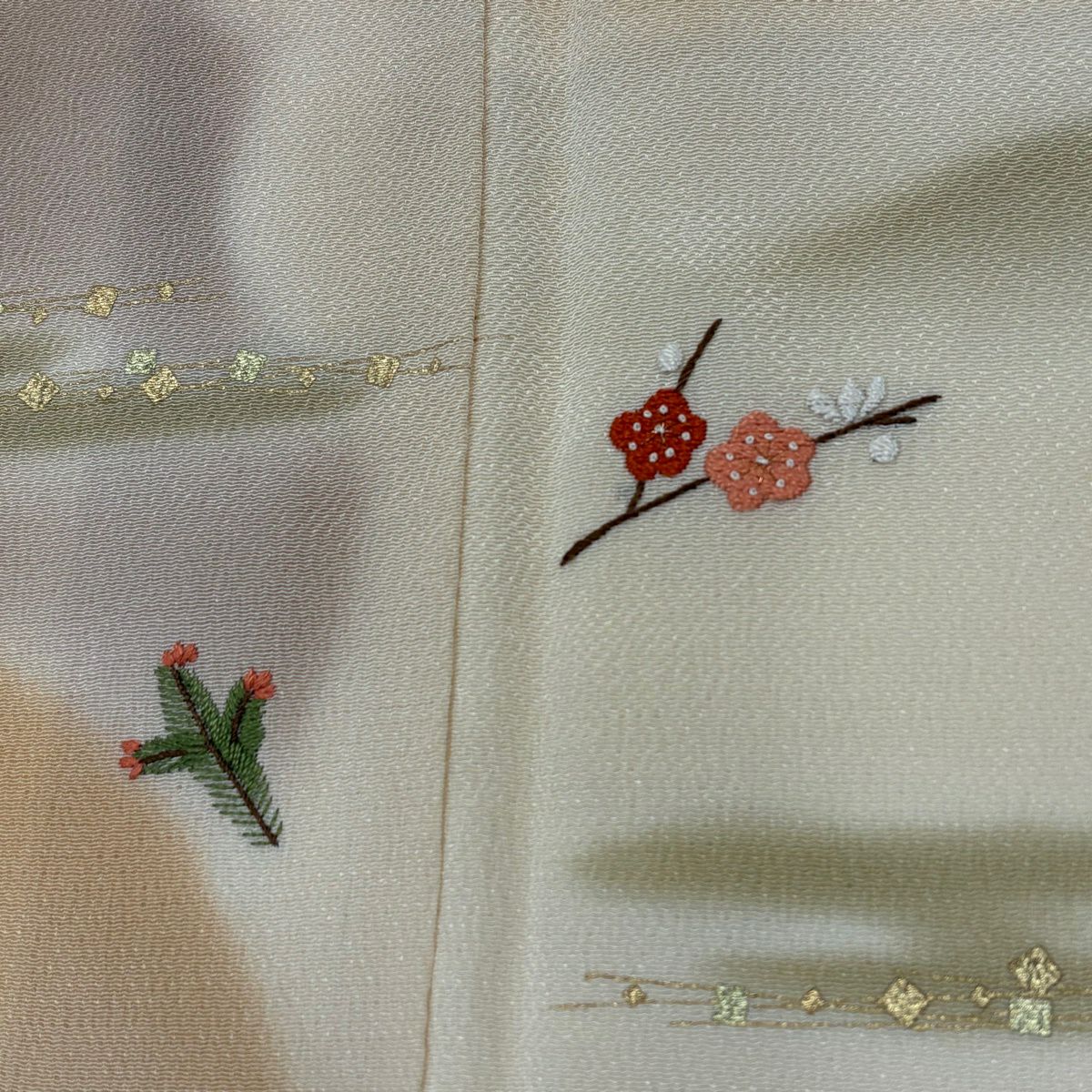 付下 身長161cm 袖長65cm M 雙層 山並 松樹梅花 刺繡 金彩裝飾 淺橙 純蠶絲 優品級