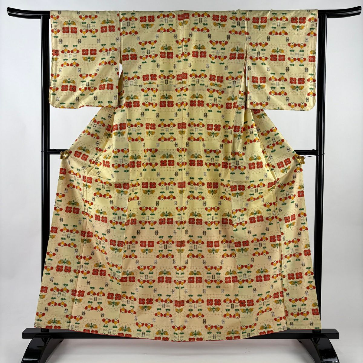 【美品】 紬織 身長159.5cm 袖長62cm S 雙層 證書附 草花紋紋 變形市松樹 薄黃 純蠶絲 優品級