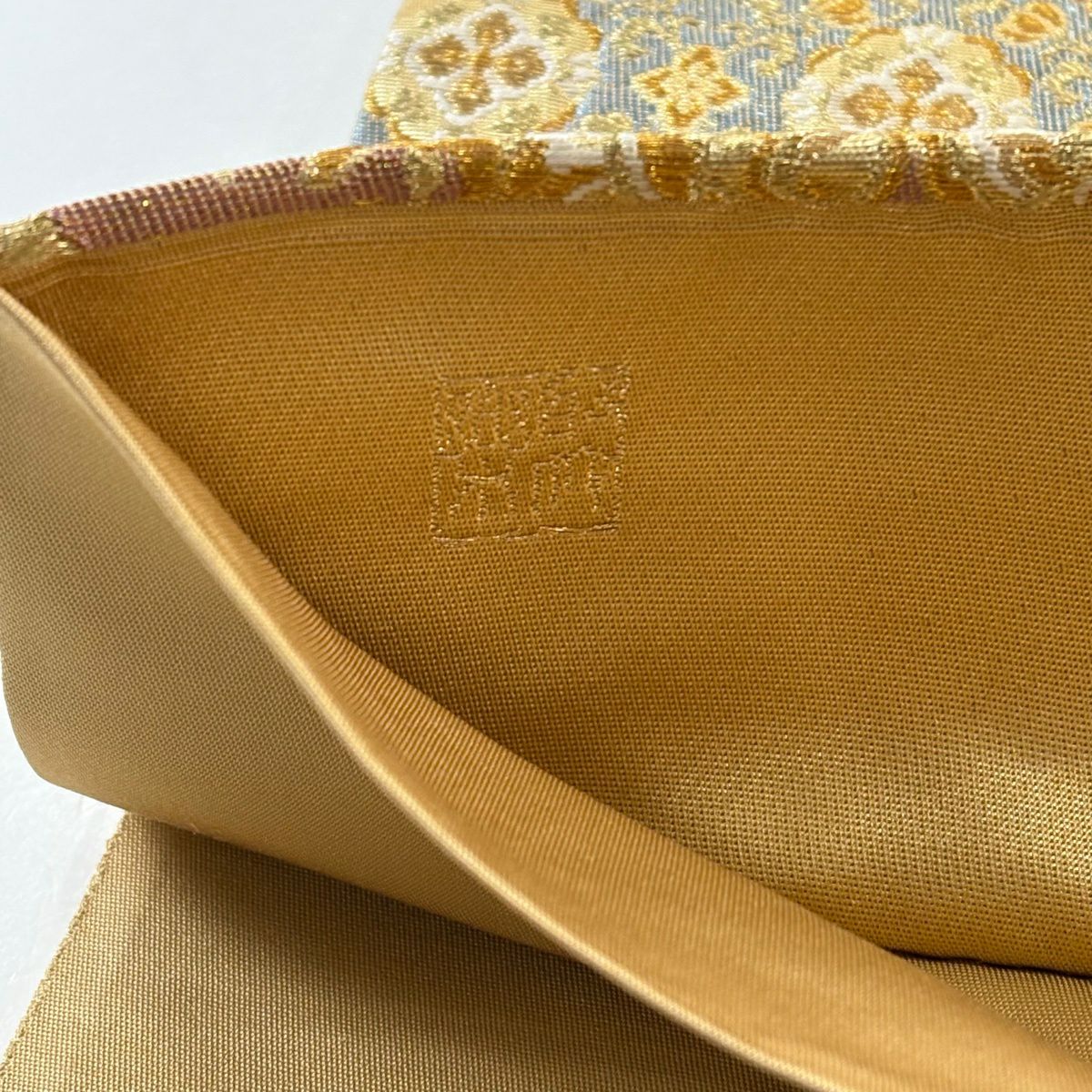 【美品】 袋帶 逸品級 じゅらく 落款あり 帝王紫 華紋 鳳凰 金糸 刺繡 薄茶 純蠶絲
