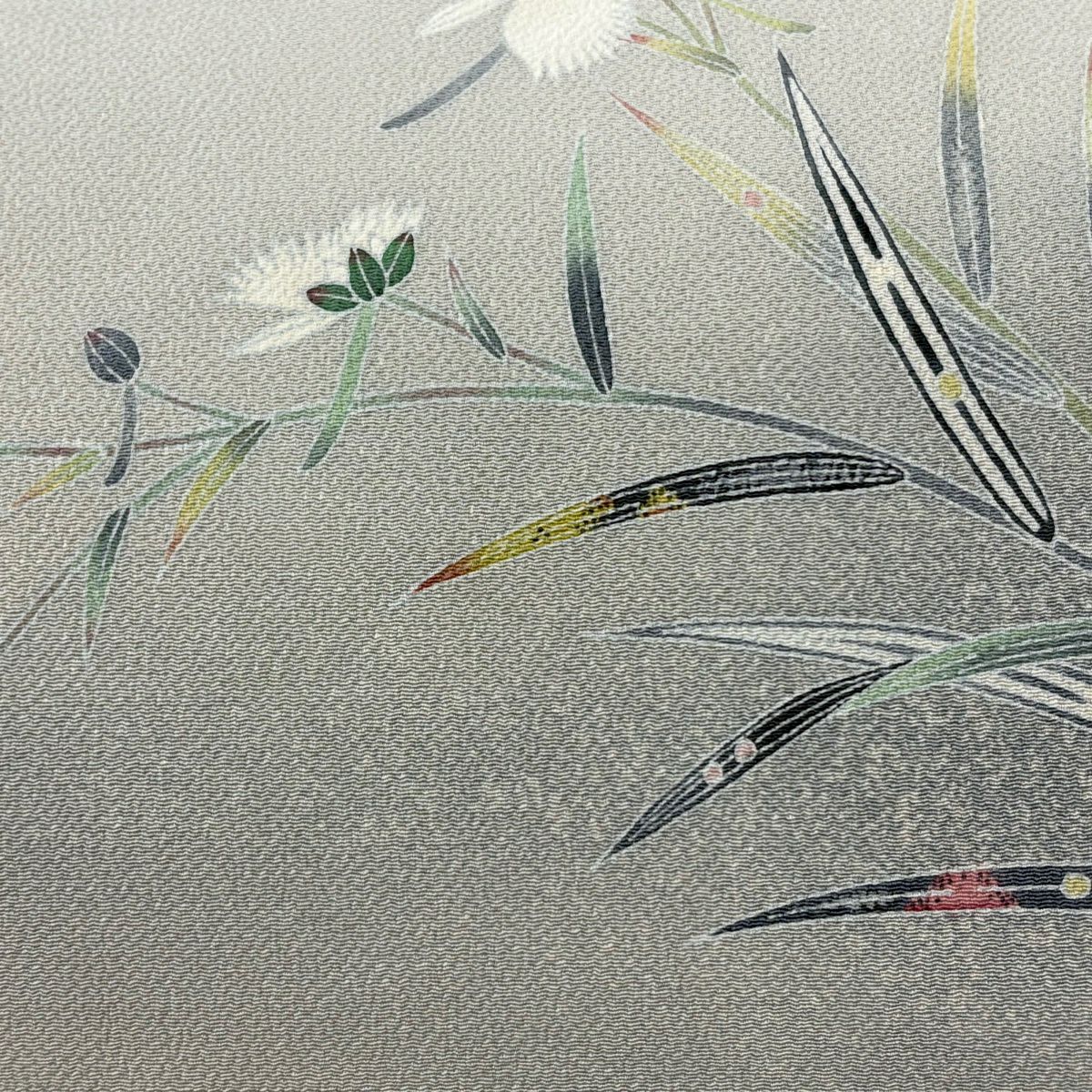 【美品】 名古屋帶 逸品級 羽田登喜 落款 鷺草 縮緬 灰色 純蠶絲