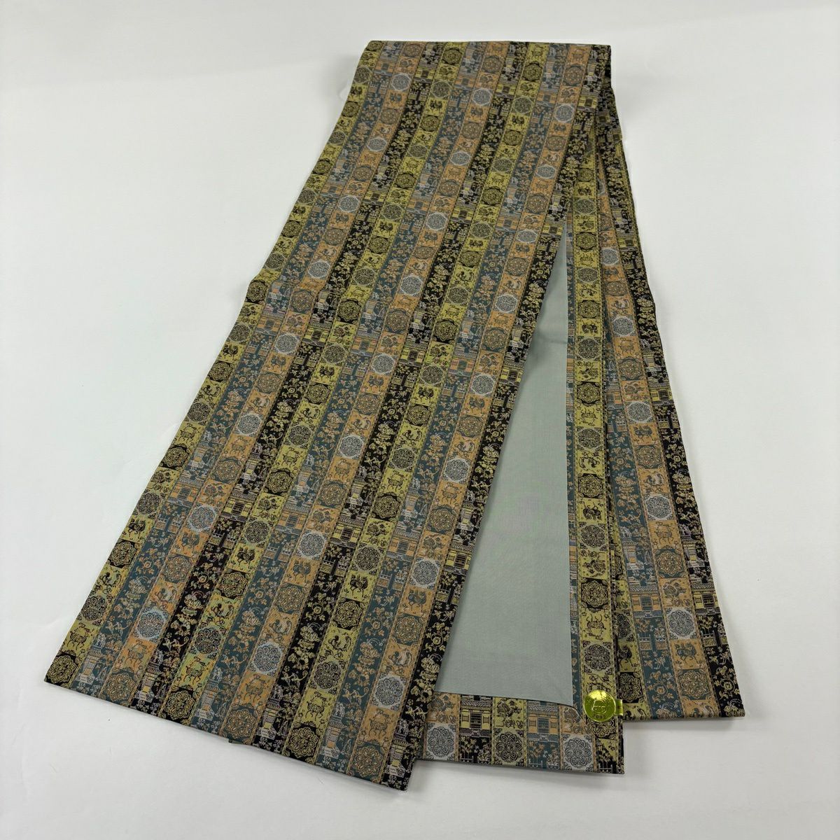 【美品】 開口名古屋帶 逸品級 龍村美術織物 證書齊全 比翼仕立 雜色金金箔 焦茶 純蠶絲