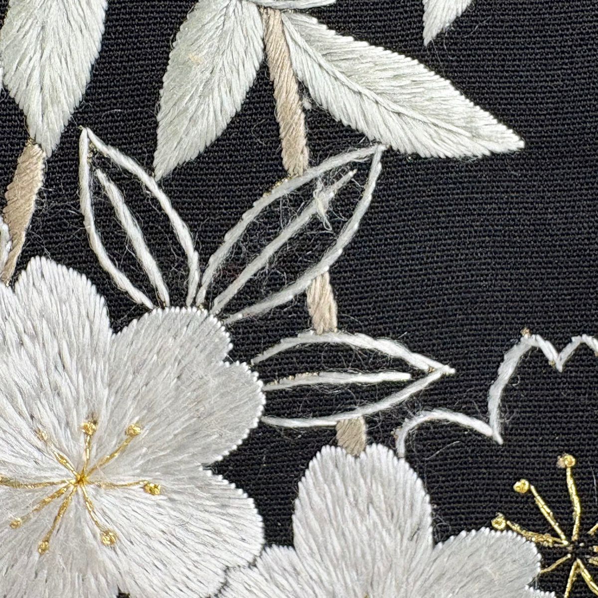 【美品】振袖禮服 身長166cm 袖長69cm L 雙層 垂枝櫻花 刺繡 金銀彩 黑 純蠶絲 逸品級