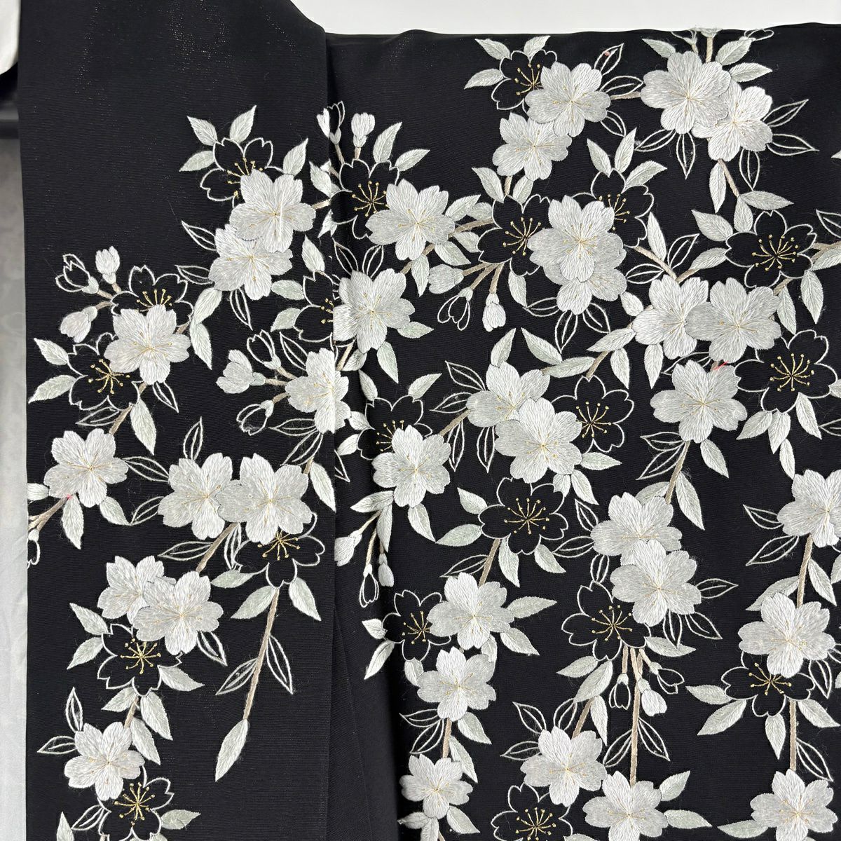 【美品】振袖禮服 身長166cm 袖長69cm L 雙層 垂枝櫻花 刺繡 金銀彩 黑 純蠶絲 逸品級