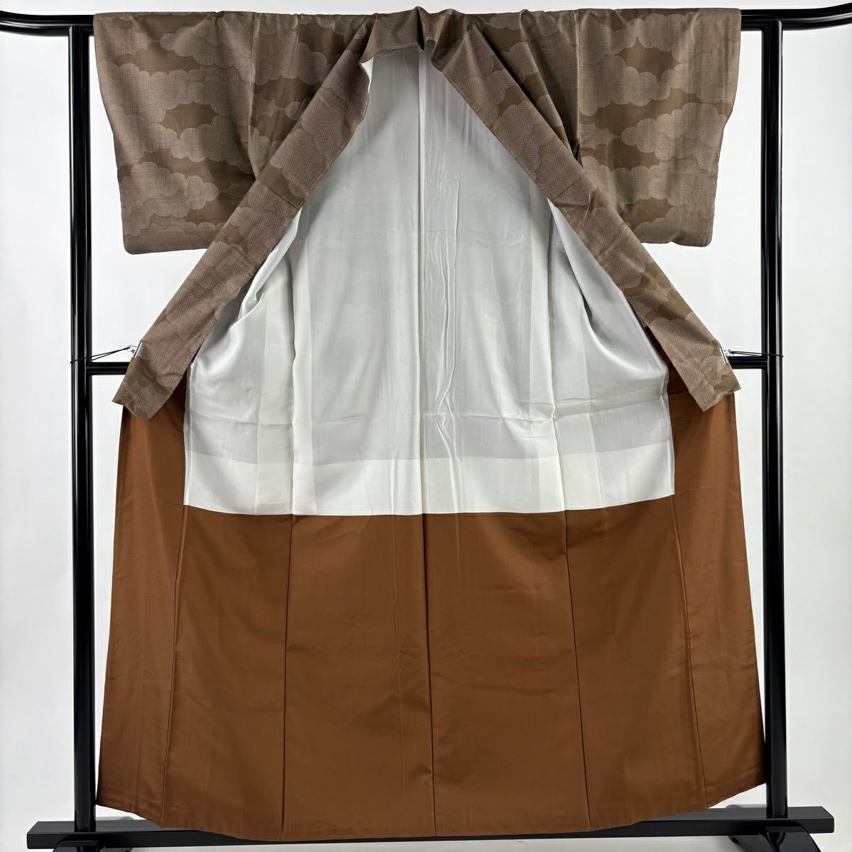 【美品】 大島紬織 身長159cm 袖長61cm S 雙層 草木泥染 證書あり 雲紋 茶 純蠶絲 名品級