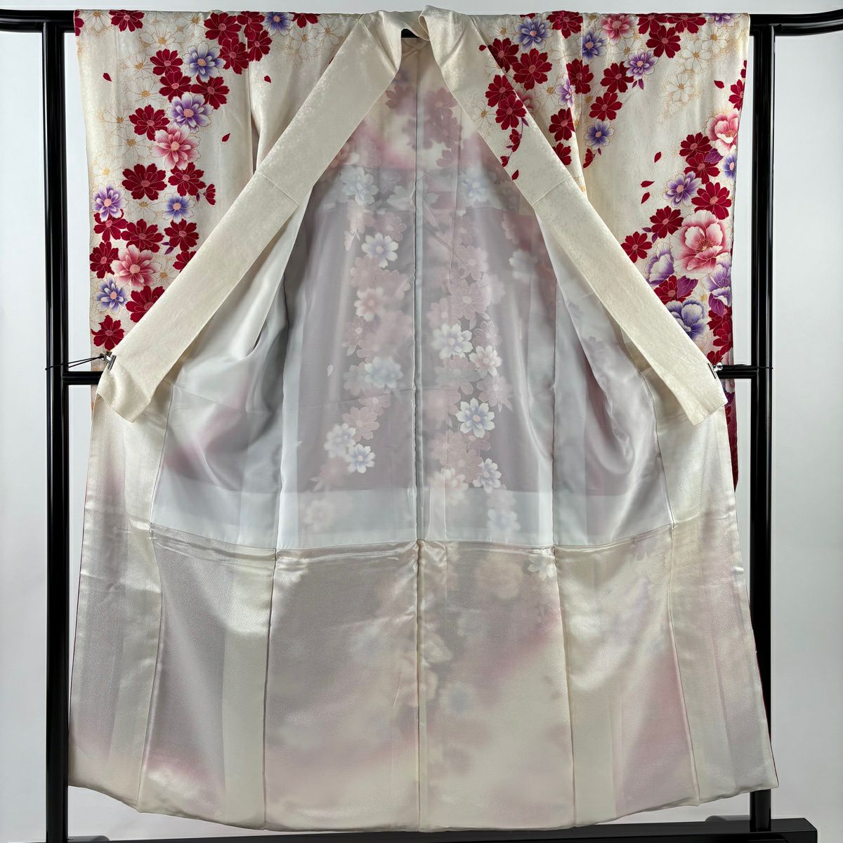 振袖禮服 身長155cm 袖長62.5cm S 雙層 草花紋紋 金金箔 金銀彩 奶油色 純蠶絲 名品級
