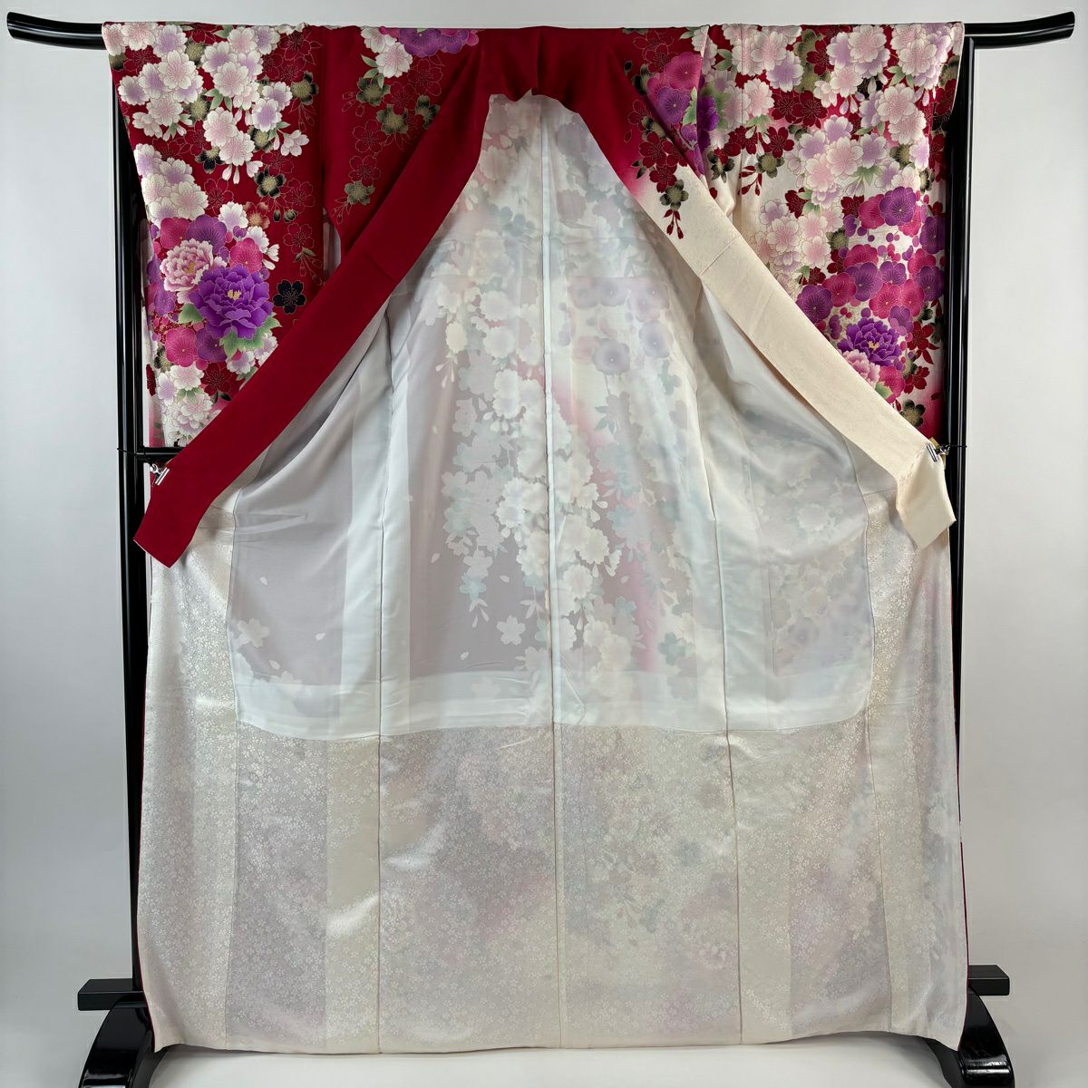 振袖禮服 身長170cm 袖長67cm M 雙層 牡丹 櫻花 刺繡 金銀彩 奶油色 純蠶絲 名品級