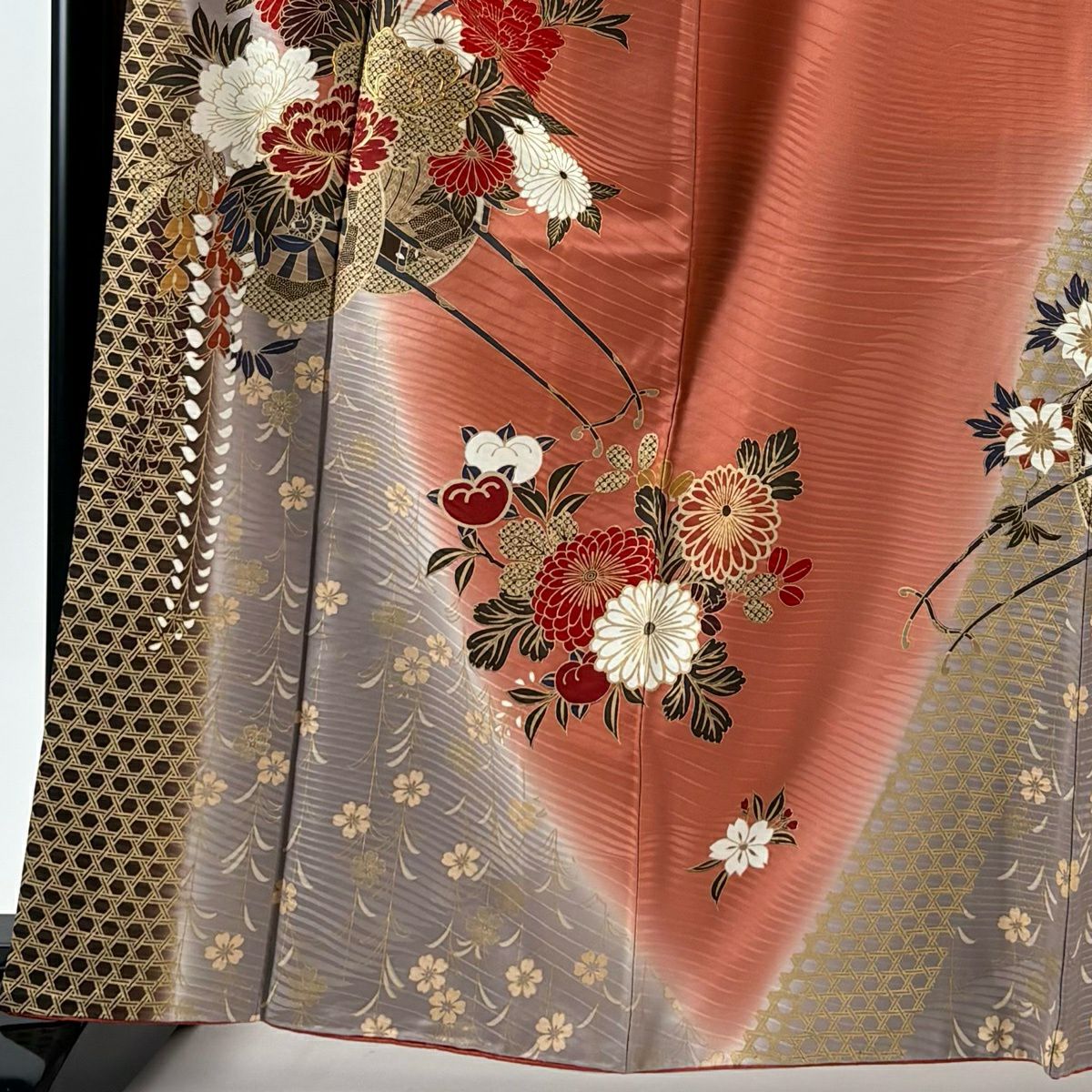 【美品】振袖禮服 身長163.5cm 袖長65.5cm M 雙層 花車 籠目 金絲 金銀彩 鮭粉色 純蠶絲 名品級