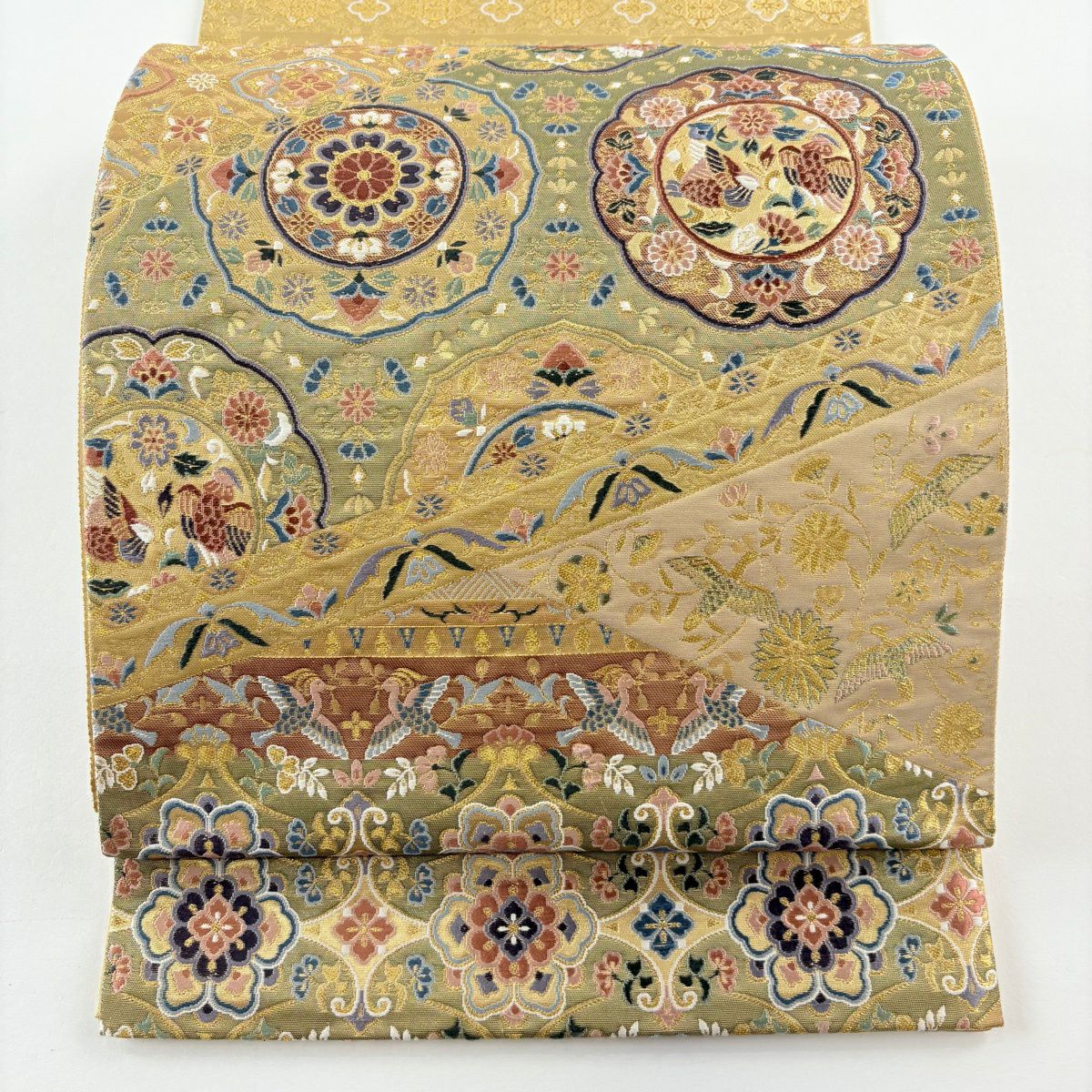 【美品】 袋帶 名品級 鏡裏文 草花紋 金絲 金金箔 金色 六通 純蠶絲