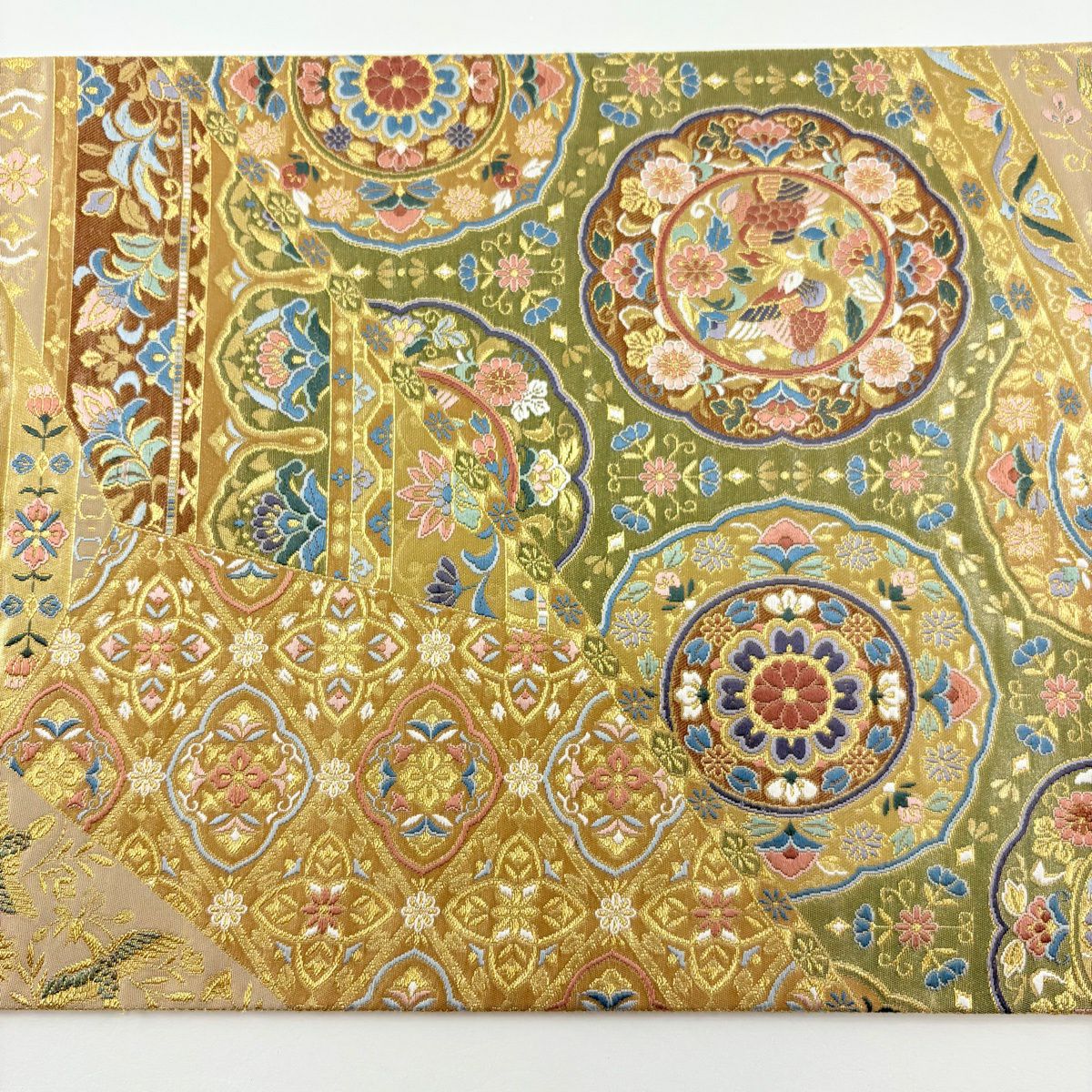 【美品】 袋帶 名品級 鏡裏文 草花紋 金絲 金金箔 金色 六通 純蠶絲