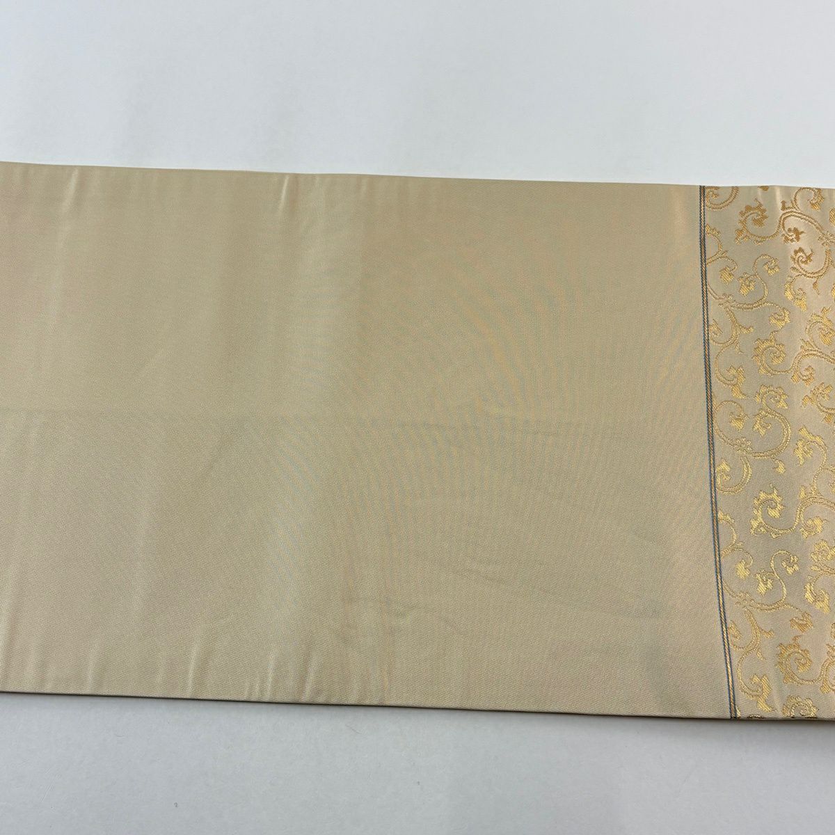 【美品】 袋帶 逸品級 龍村晋 落款 龍 花唐草紋 金銀絲 米色 大鼓圖案 純蠶絲