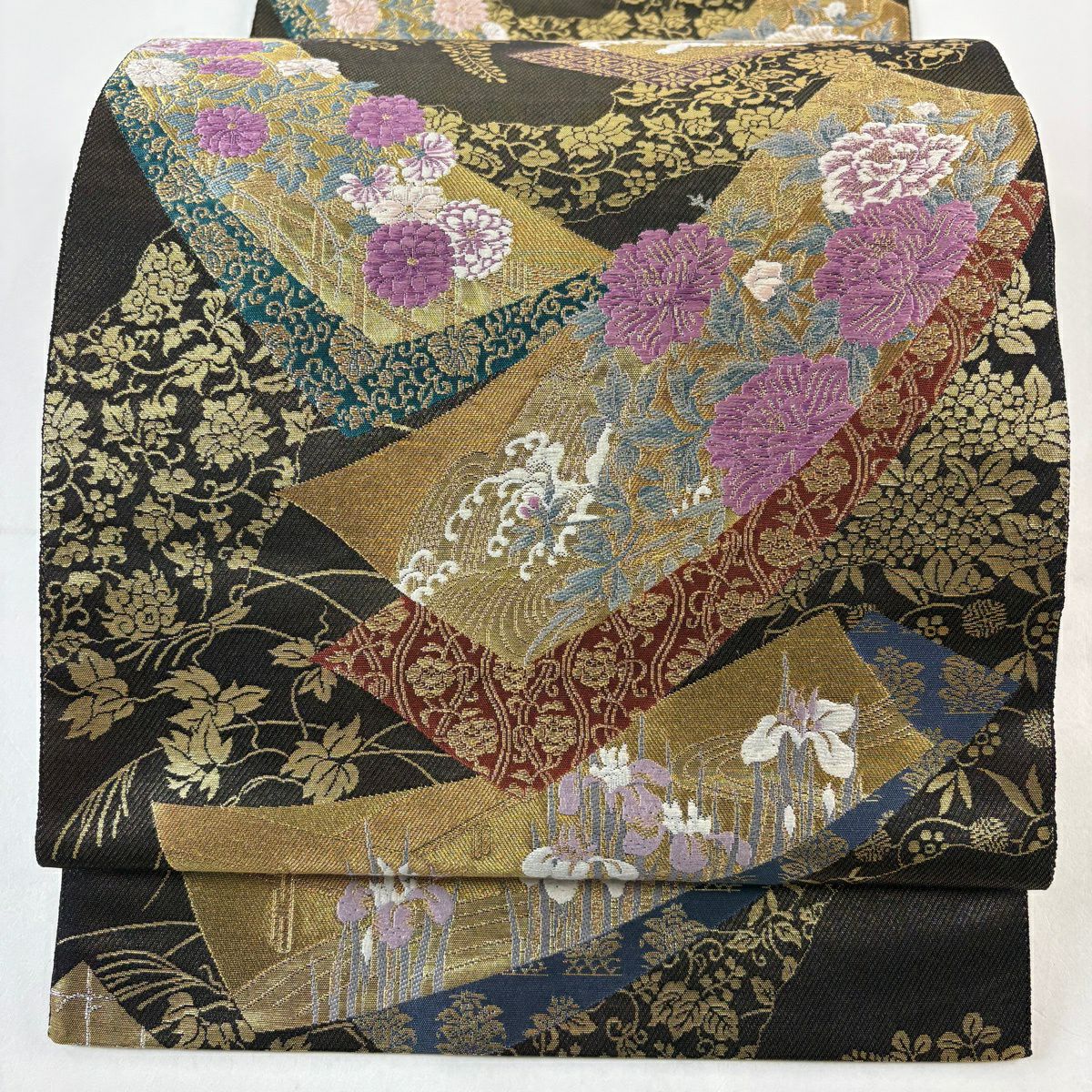 【美品】 袋帶 逸品級 じゅらく 落款あり 帝王紫 草花紋紋 短冊刺繡 金金箔 黑 お太鼓柄 純蠶絲