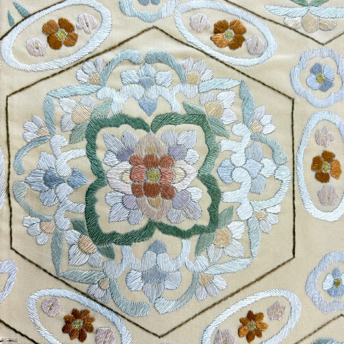 袋帶 逸品級 華紋 花 刺繡 金線 米色 六通 純蠶絲