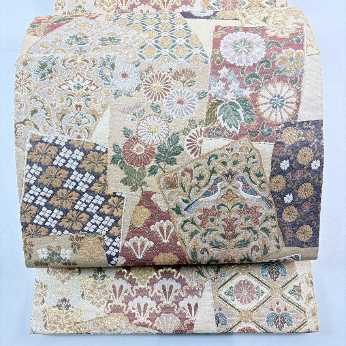 【美品】 袋帶 逸品級 壹千八百超極細織 唐花色紙散 金銀糸 金金箔 米色 六通 純蠶絲