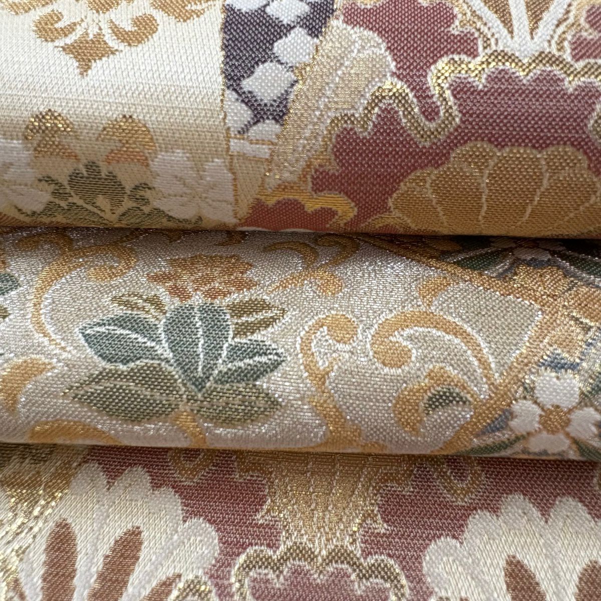 【美品】 袋帶 逸品級 壹千八百超極細織 唐花色紙散 金銀糸 金金箔 米色 六通 純蠶絲