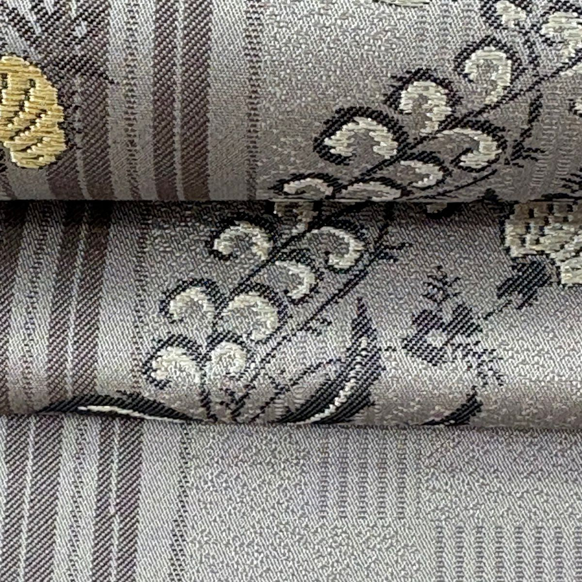袋帶 逸品級 菱屋善兵衛 附有落款 草花紋紋 縞模樣 金絲 銀絲 灰紫 六通 純蠶絲