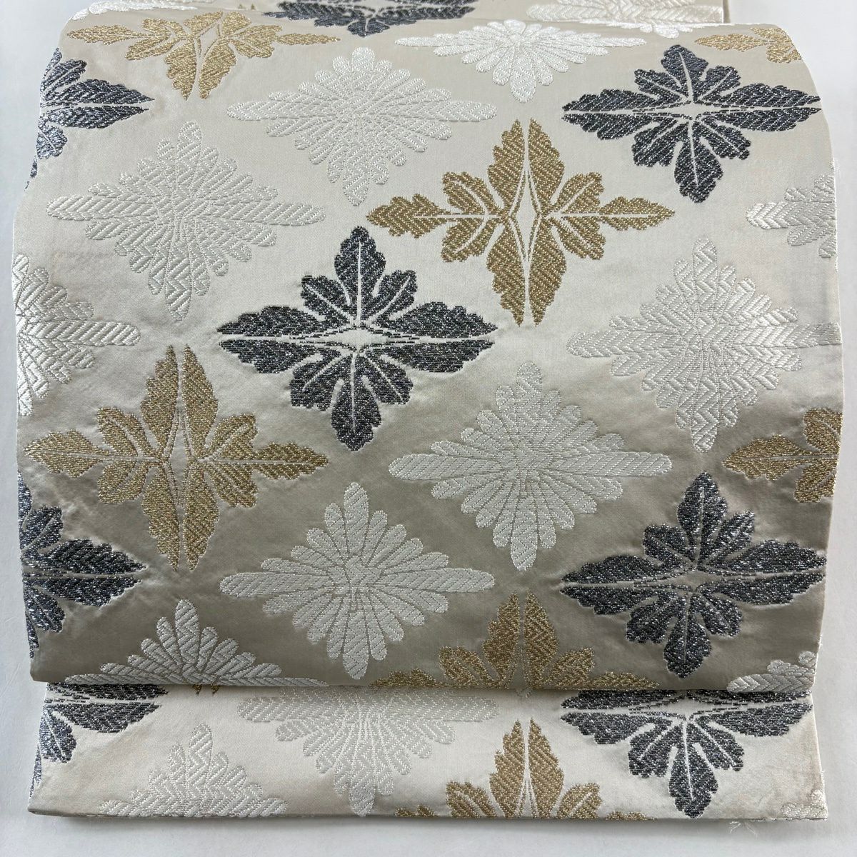 袋帶 逸品級 菊花花菱 金糸 金金箔 灰茶 六通 純蠶絲