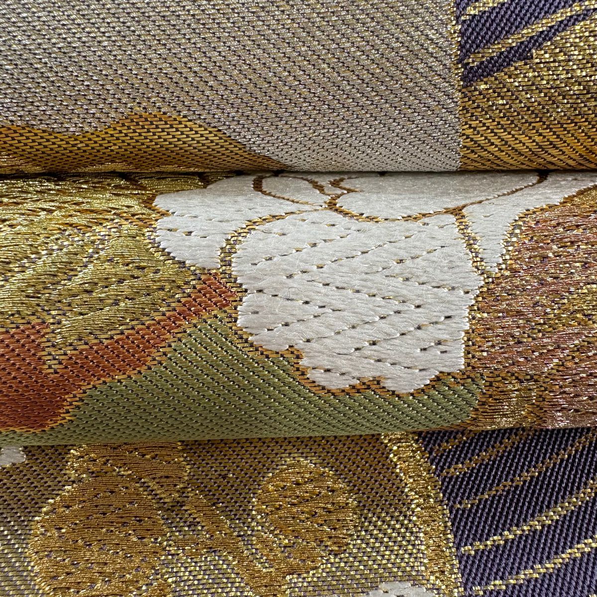 【美品】 袋帶 逸品級 川島織物 落款 花丸紋 波 金絲 金金箔 紫 六通 純蠶絲