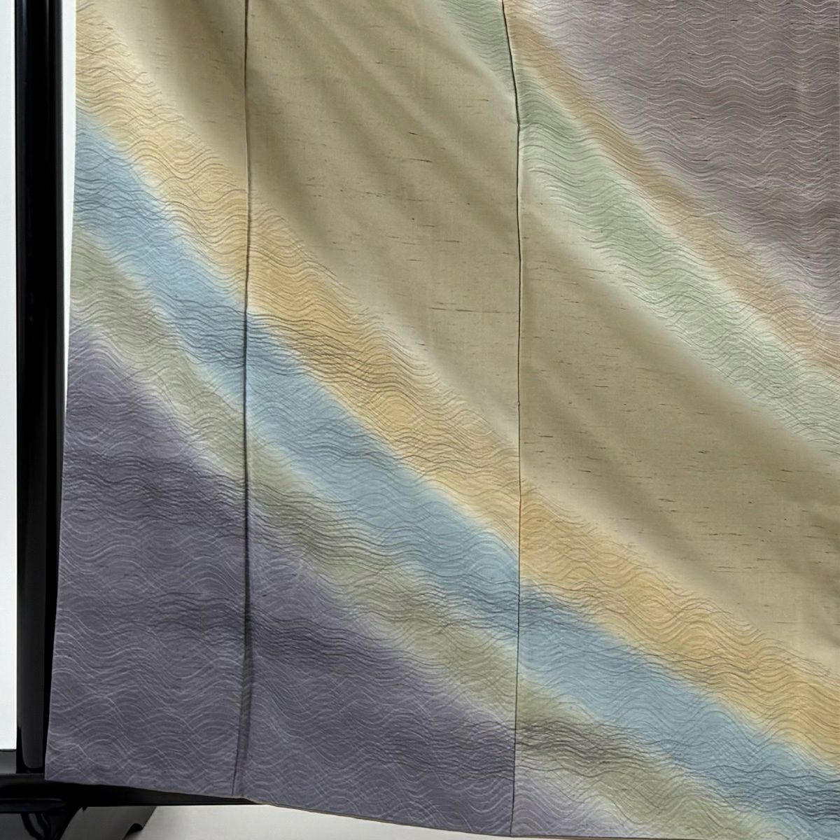 【美品】訪問服 身長164.5cm 袖長64cm M 雙層 牛首紬織織 地 落款あり 證書あり よろけ縞 ぼかし 薄茶 純蠶絲 逸品級