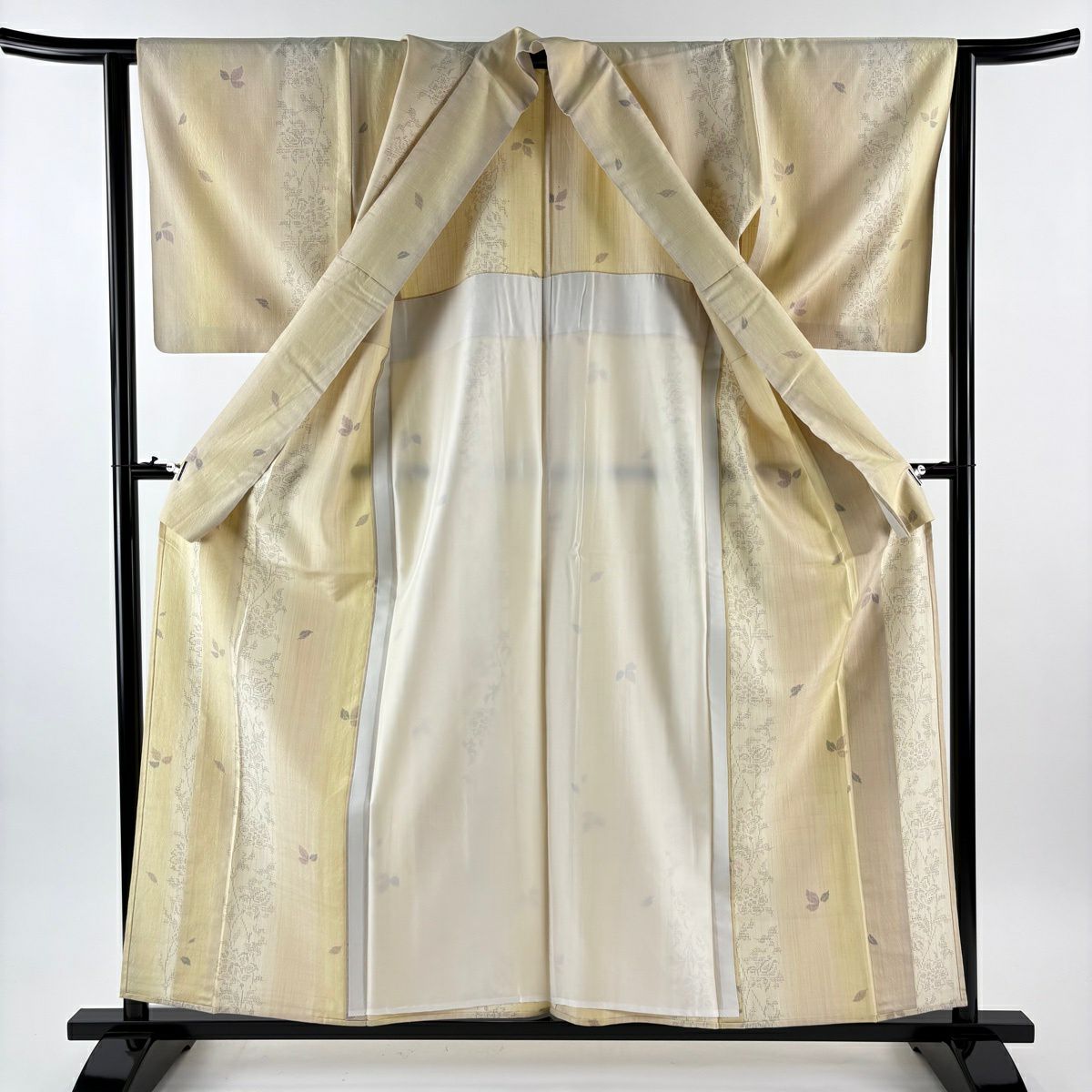 【美品】 紬織 身長158cm 袖長62cm S 單層 枝花 龜甲絣 米色 純蠶絲 逸品級