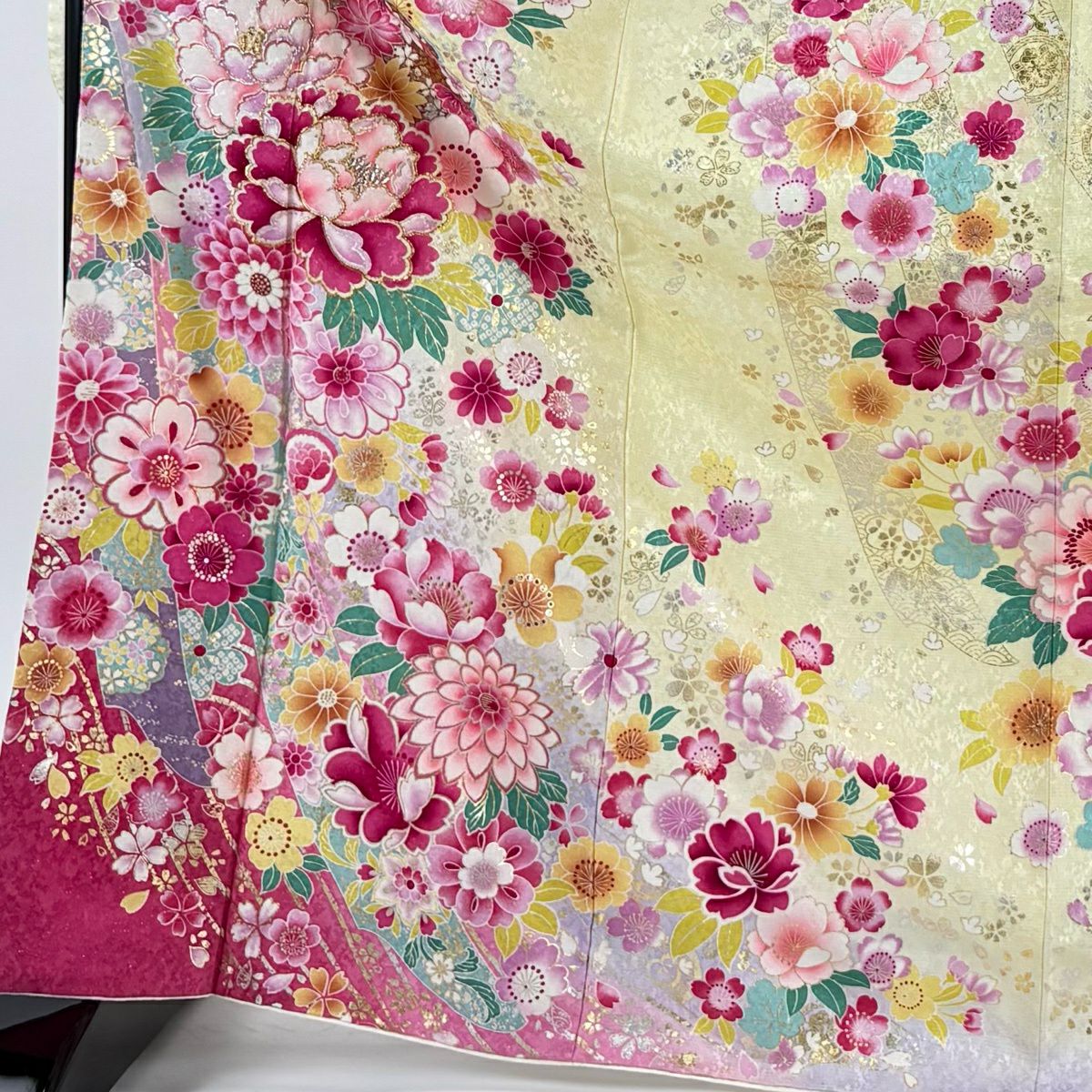 【美品】振袖禮服 身長176cm 袖長69.5cm L 雙層 牡丹 櫻花 金銀彩 淡黃 純蠶絲 逸品級