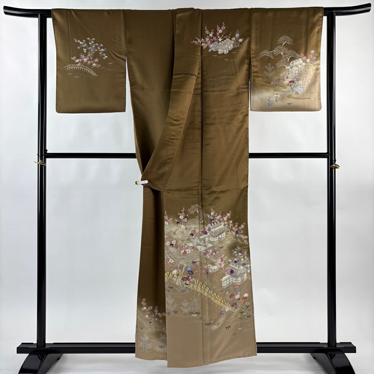 訪問服 身長156cm 袖長64cm M 雙層 帝王紫 落款あり 草花紋紋 建物 金金箔 金銀彩 茶 純蠶絲 逸品級