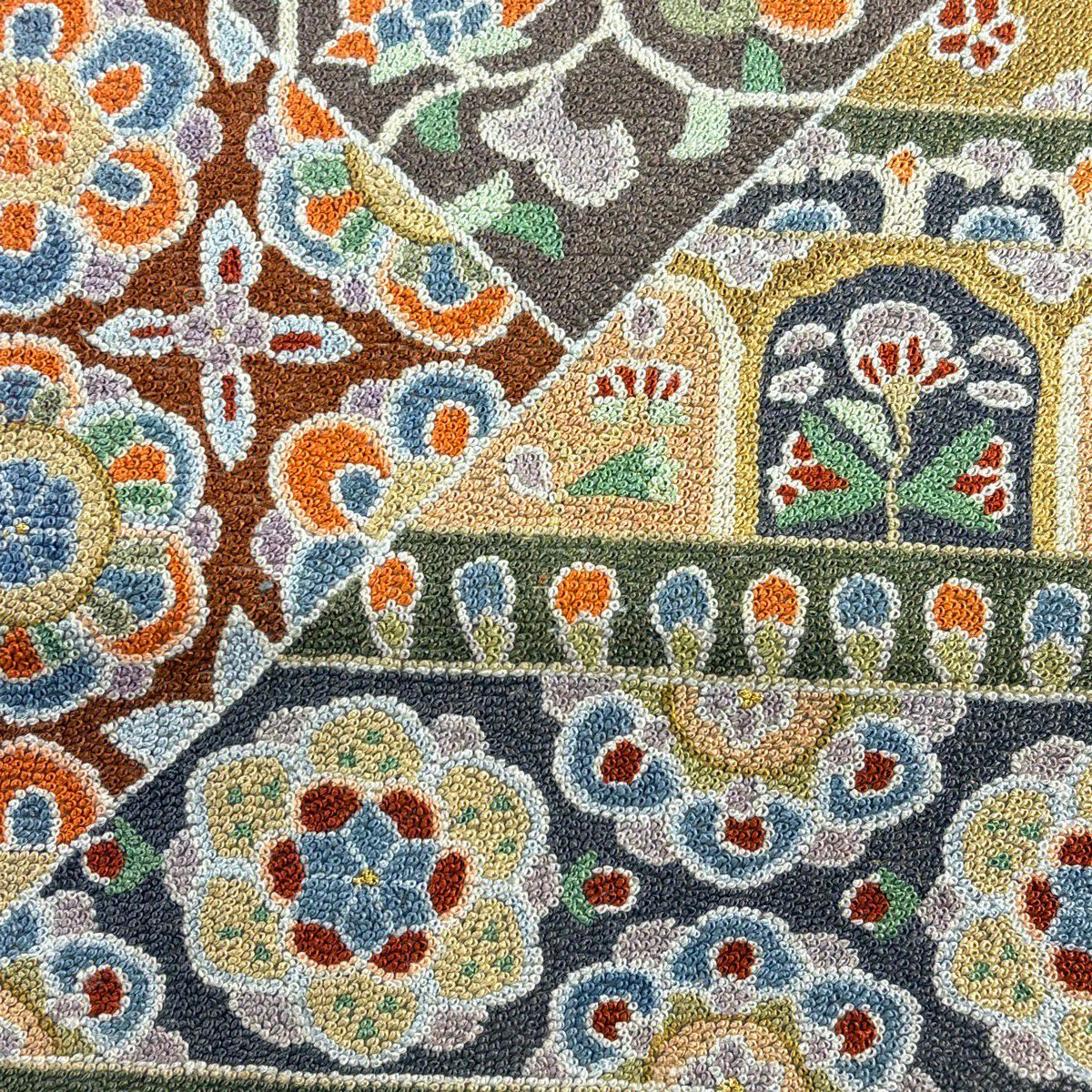 【美品】 袋帶 逸品級 華紋 裂取 相良刺繡 金絲 灰綠 六通 純蠶絲