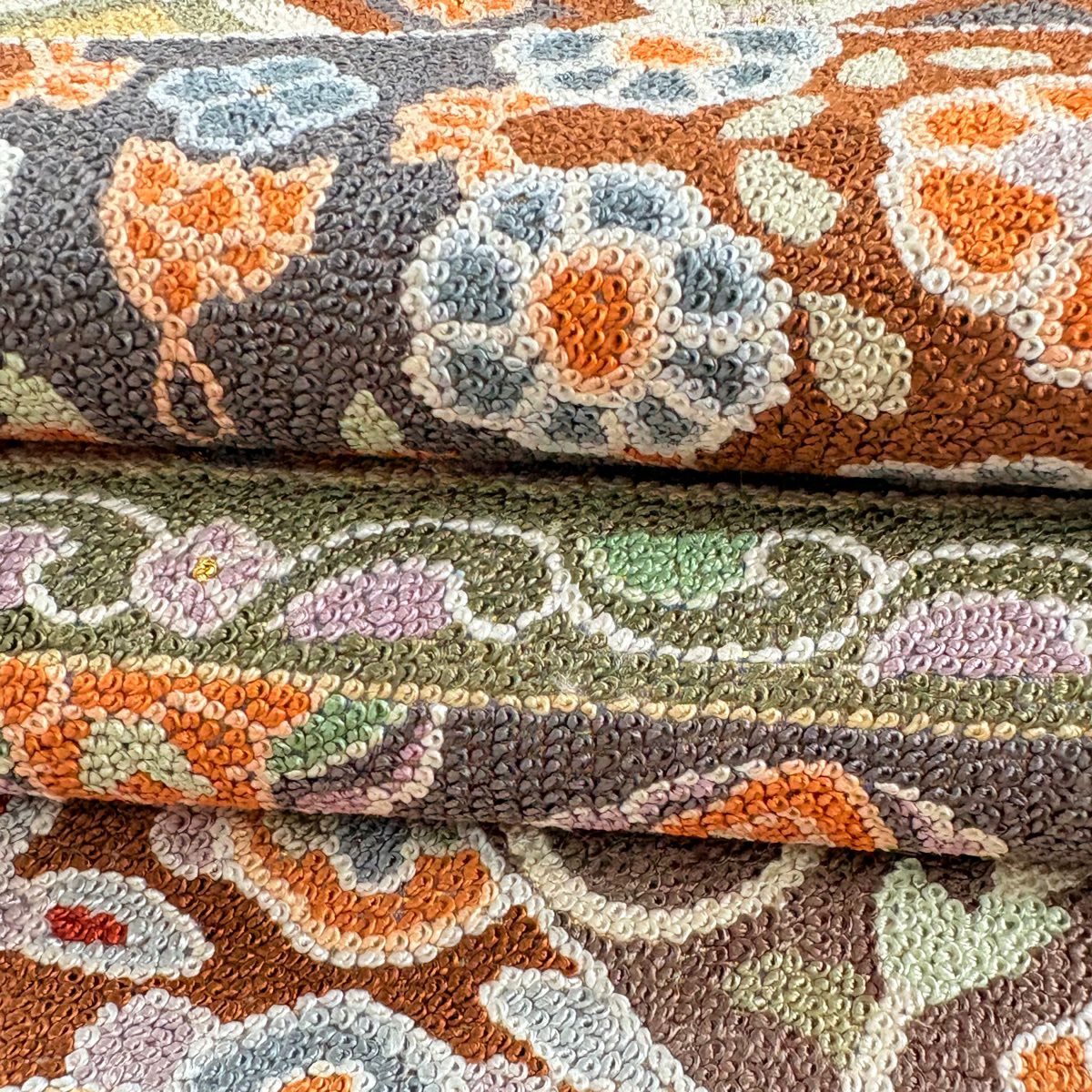 【美品】 袋帶 逸品級 華紋 裂取 相良刺繡 金絲 灰綠 六通 純蠶絲