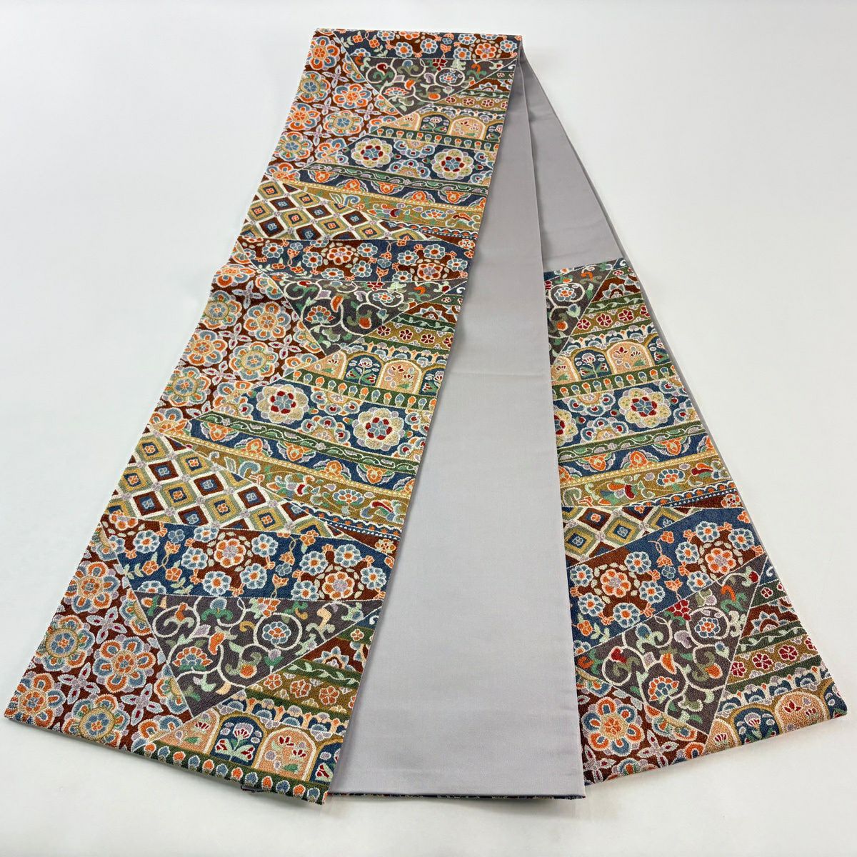 【美品】 袋帶 逸品級 華紋 裂取 相良刺繡 金絲 灰綠 六通 純蠶絲