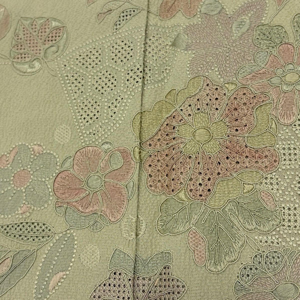 【美品】 付下 身長153.5cm 袖長65cm M 雙層 扇子面 草花紋紋 刺繡 漸層 抹茶 純蠶絲 秀品級 一つ紋