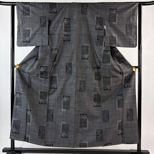 【美品】 大島紬織 身長155cm 袖長62.5cm S 雙層 證書在側 建物 草花紋紋 墨 黑 純蠶絲 優品級