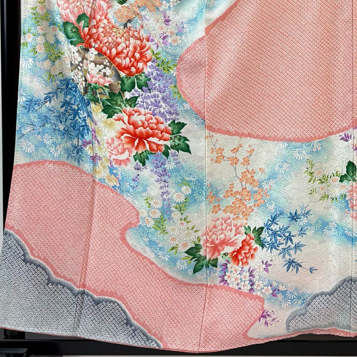 振袖禮服 身長158.5cm 袖長64.5cm M 雙層 牡丹 草花紋紋 金糸 絞染 奶油色 純蠶絲 秀品級