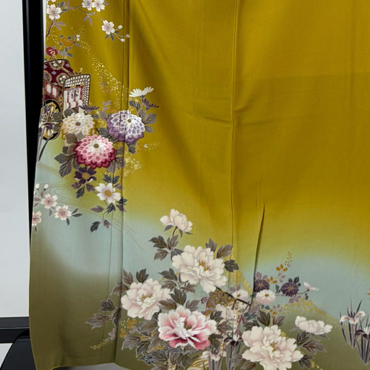振袖禮服 身長168cm 袖長66cm M 雙層 御所車 草花紋紋 金彩裝飾 刺繡 芥末色 純蠶絲 秀品級