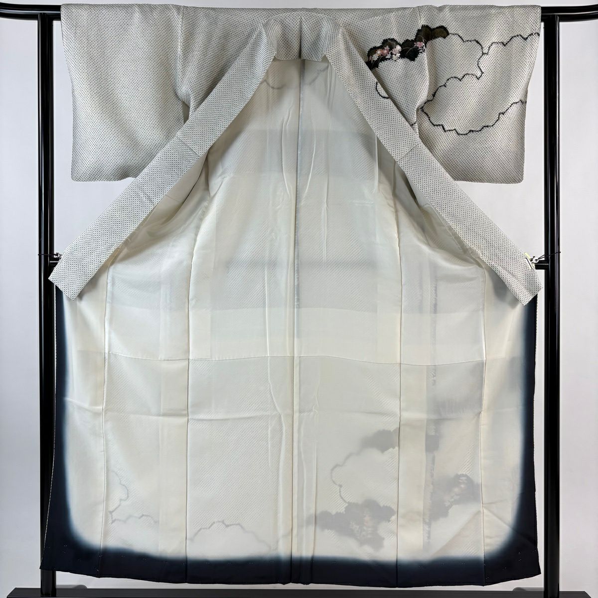 訪問服 身長155.5cm 袖長62cm S 雙層 秋草紋 雲紋 刺繡 總絞染 灰白 純蠶絲 秀品級