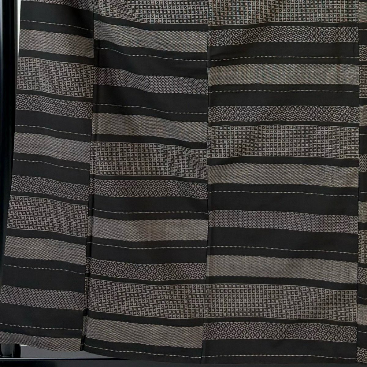 【美品】 紬織 身長160.5cm 袖長64.5cm M 雙層 段紋 格子 焦茶 純蠶絲 秀品級