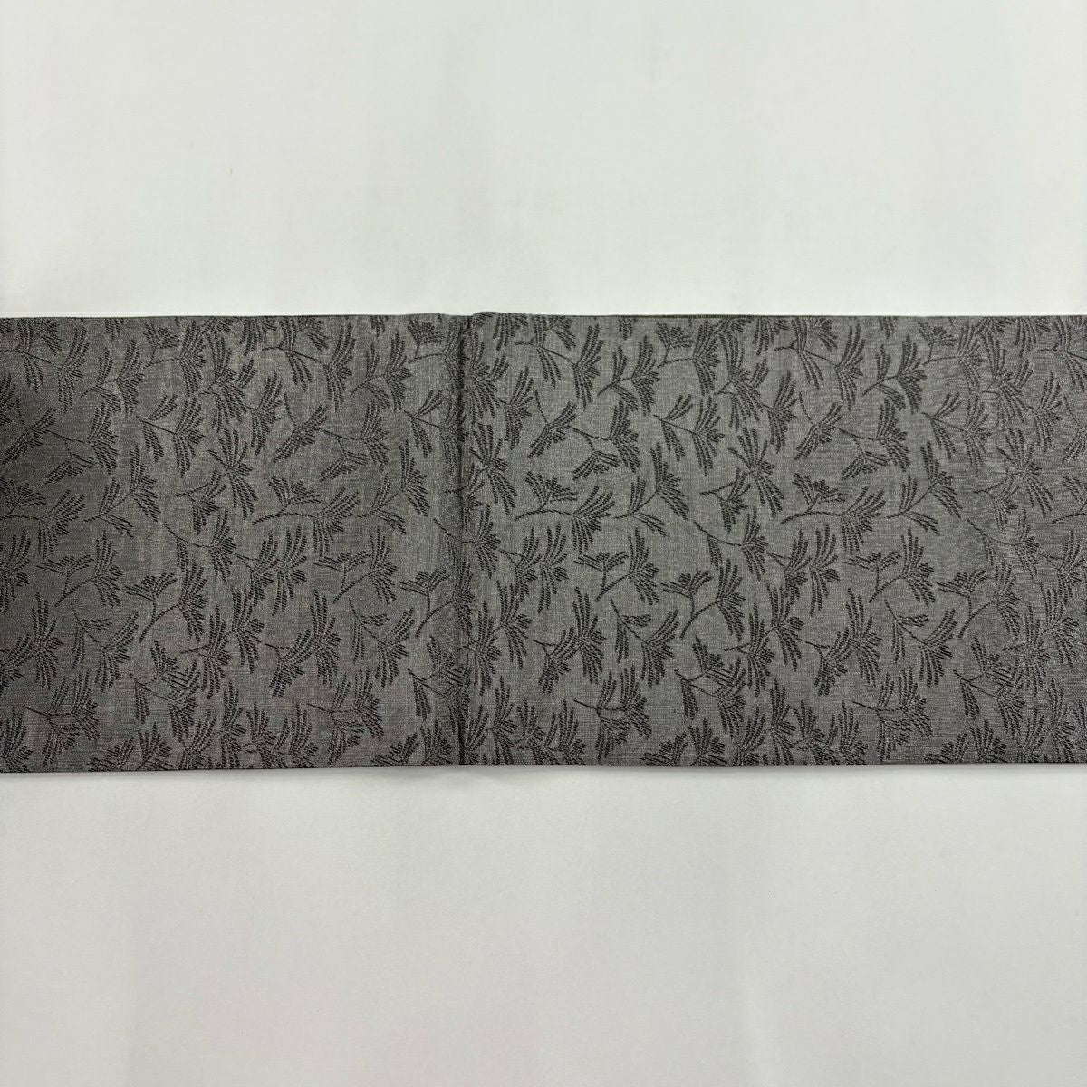 【美品】 袋帶 秀品級 菊花 變化市松樹 銀線 金金箔 銀色 六通 純蠶絲