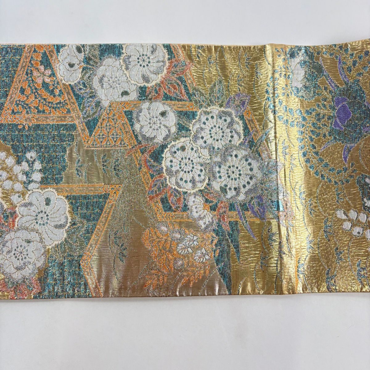 【美品】 袋帶 秀品級 草花紋紋 屏風 金金箔 金色 六通 純蠶絲