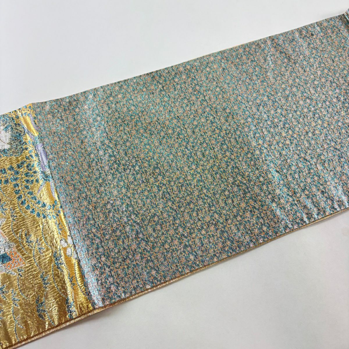 【美品】 袋帶 秀品級 草花紋紋 屏風 金金箔 金色 六通 純蠶絲