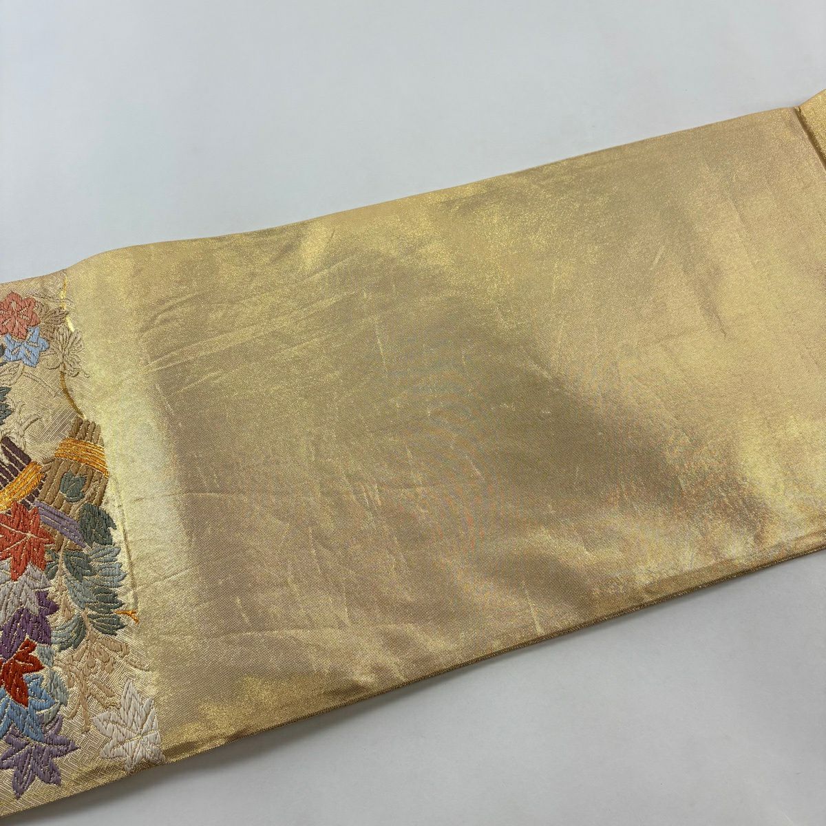【美品】 袋帶 秀品級 菊花 秋草 金金箔 唐織 金色 六通 純蠶絲