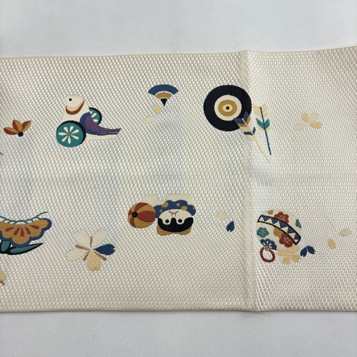 袋帶 優品級 玩具 鈴 刺繡 奶油色 大鼓圖案 純蠶絲