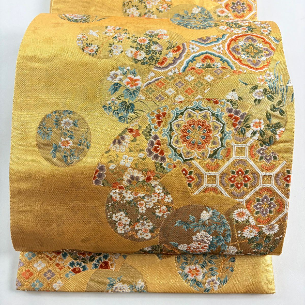 【美品】 袋帶 秀品級 聚寶織 瑞祥扇子面紋 草花紋 金糸 金金箔 金色 六通 純蠶絲