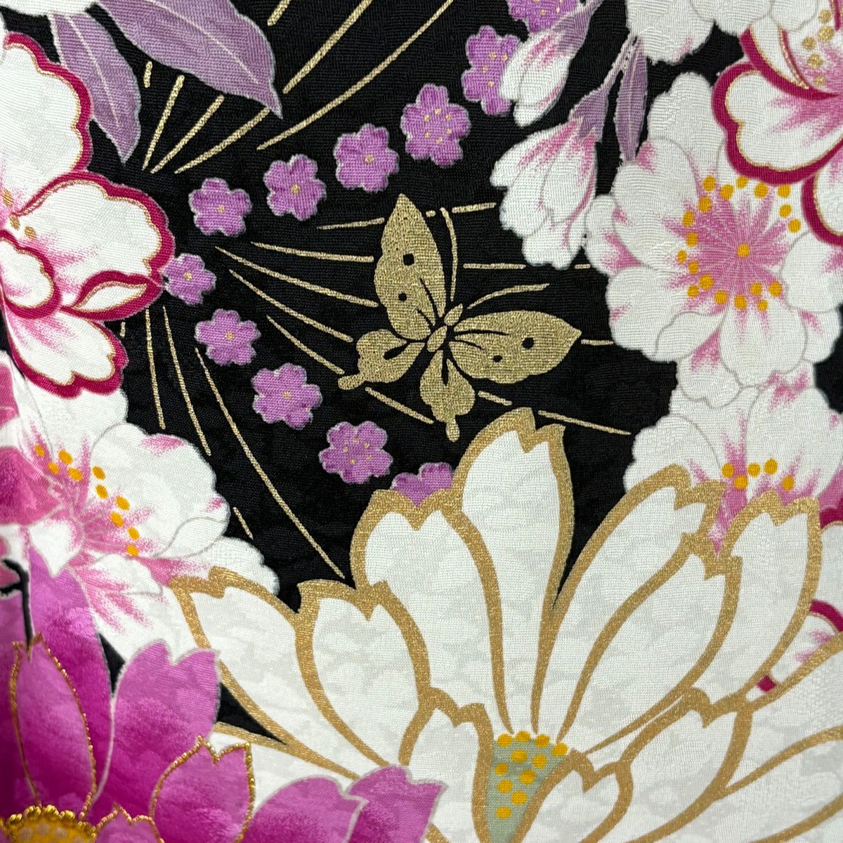 【美品】振袖禮服 身長166cm 袖長70cm L 雙層 草花紋紋 蝶 金金箔 金銀彩 黑 純蠶絲 逸品級
