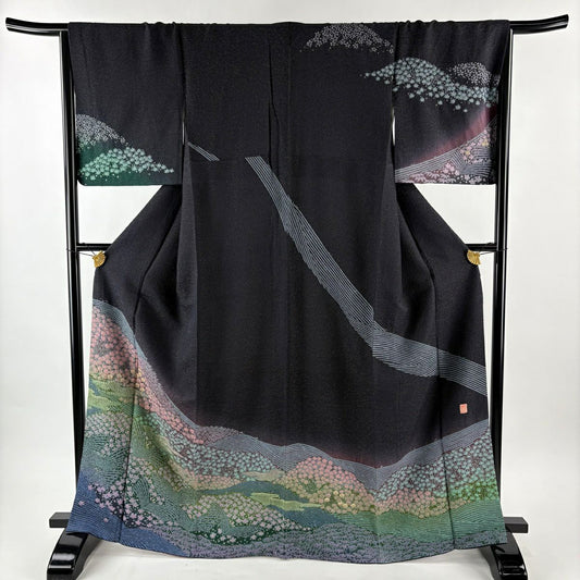 【美品】訪問服 身長168cm 袖長66.5cm M 雙層 滝泰 落款あり 霞花 金通刺繡 墨 黑 純蠶絲 逸品級