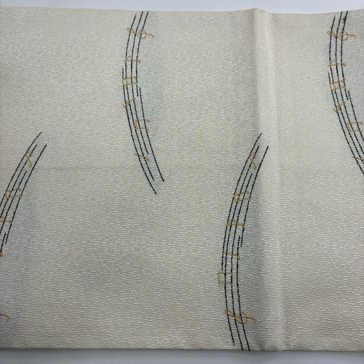 【美品】 袋帶 逸品級 貓的合奏 音符 金絲 灰白 大鼓圖案 純蠶絲