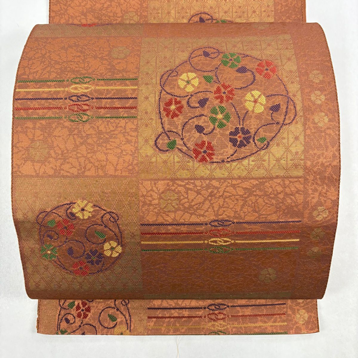 【美品】 名古屋帶 優品級 八寸名古屋帶 花唐草紋 市松樹 金金箔 小豆 純蠶絲